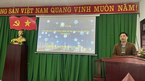Huyện Đắk Song tổ chức Hội nghị tập huấn Chuyển đổi số năm 2023