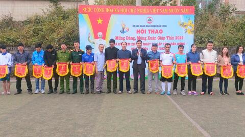 Ủy ban nhân dân huyện Đắk Song tổ chức Hội thao Mừng, Đảng Mừng Xuân Giáp Thìn 2024 và kỷ niệm 20 năm ngày tái lập tỉnh Đăk Nông (01/01/2004 - 01/01/2024)
